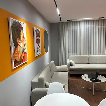 Prime Apartment *